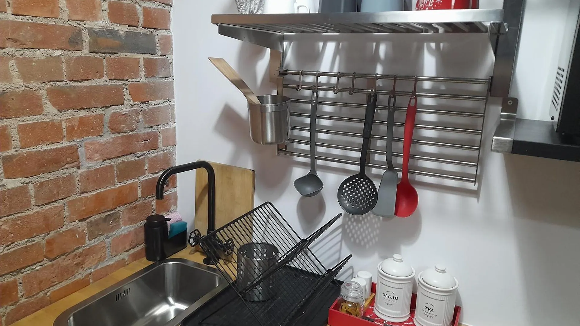 Studio Loft Apartament 5 Min Od Starego Rynku, Poznan Netflix contacts